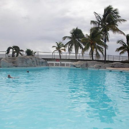 Studio Beachside Paradise Avec Citerne Tampon- Residence Manganao Сен-Франсуа Екстер'єр фото